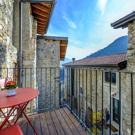 Casa Nel Borgo - Il Picchio Apartment Tremosine Exterior photo